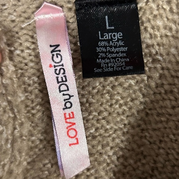 {Love By Design} Tan Bow Back Sweater - Picture 3 of 3